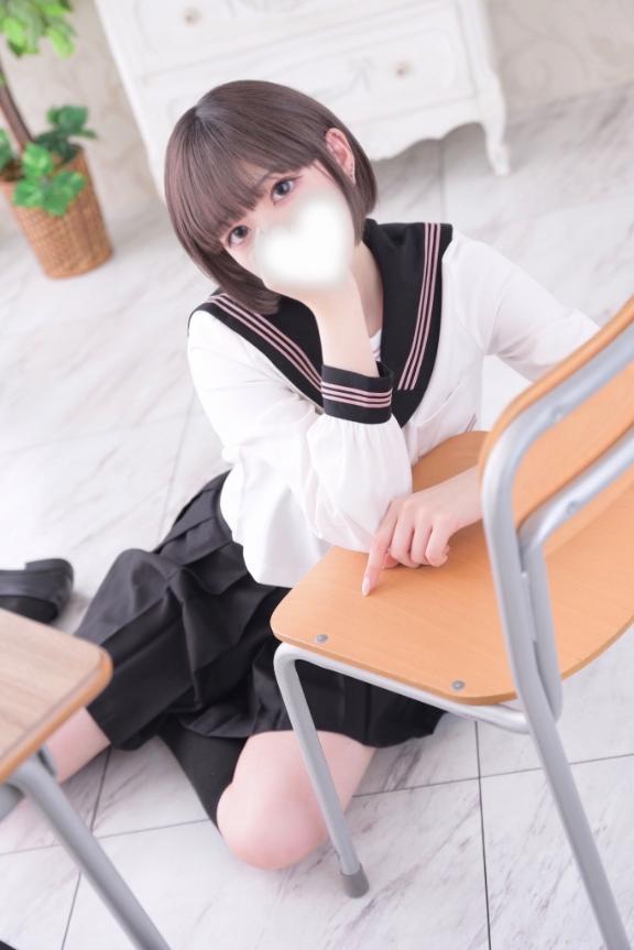 りり◆電撃移籍!!激カワ美少女♡17時から❕🤍